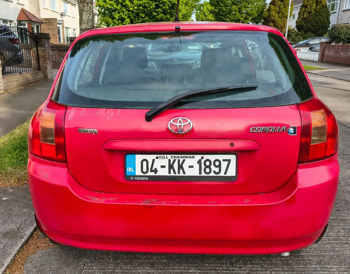 Toyota Corolla 2004 - Image 2