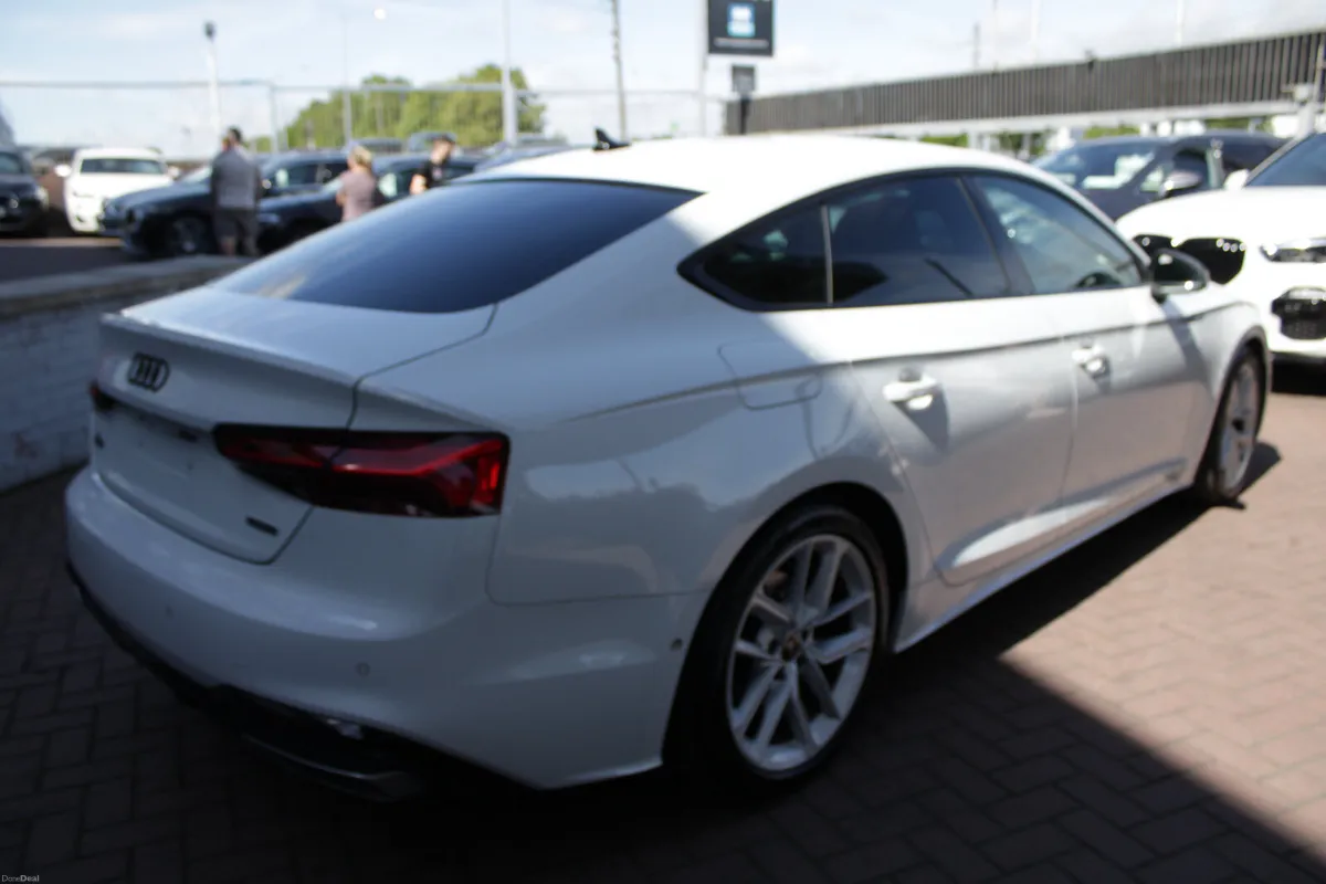 2022 AUDI A5 - Image 4