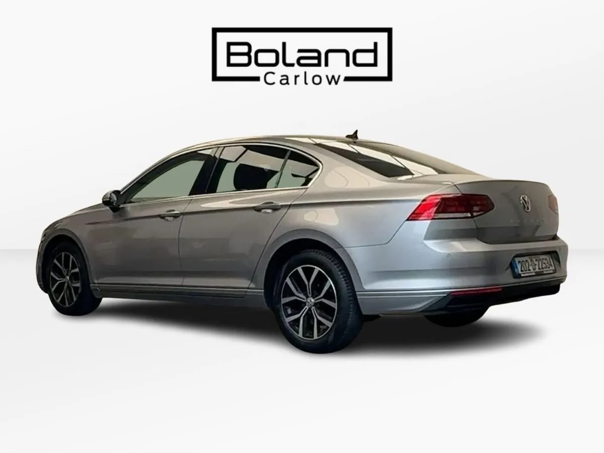 Volkswagen Passat 2.0TDI 150HP BUSINESS *JUST IN* - Image 4