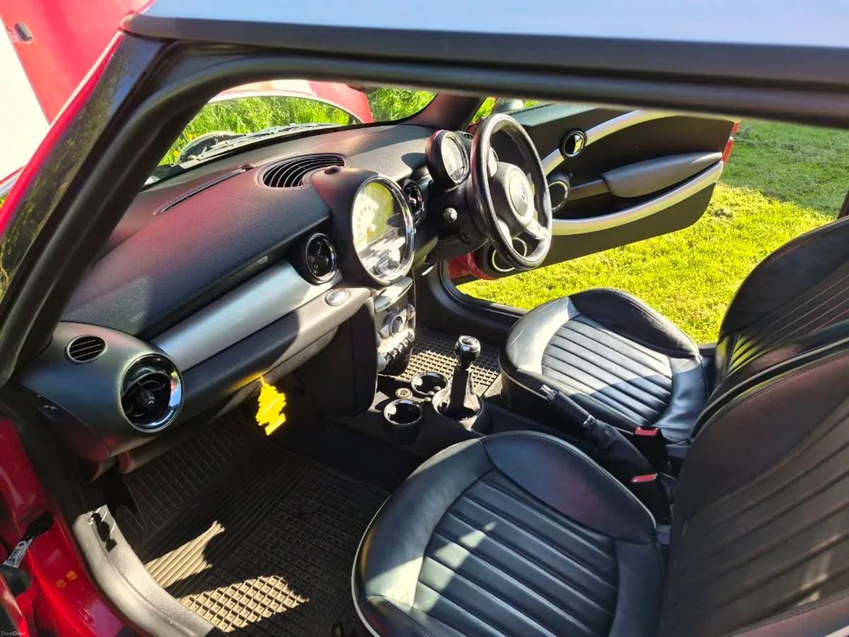 Mini cooper - Image 4