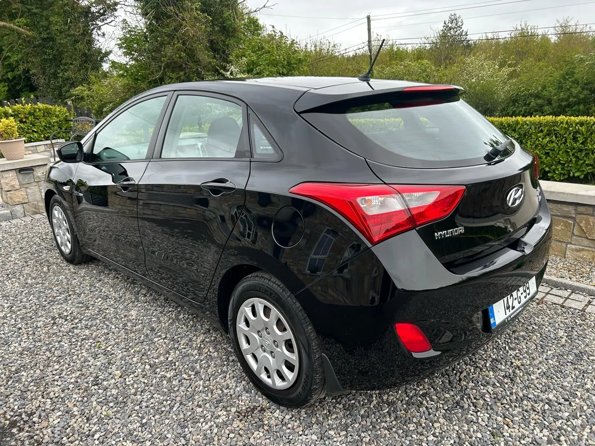 2014 Hyundai i30 classic 1.4 petrol - Image 4