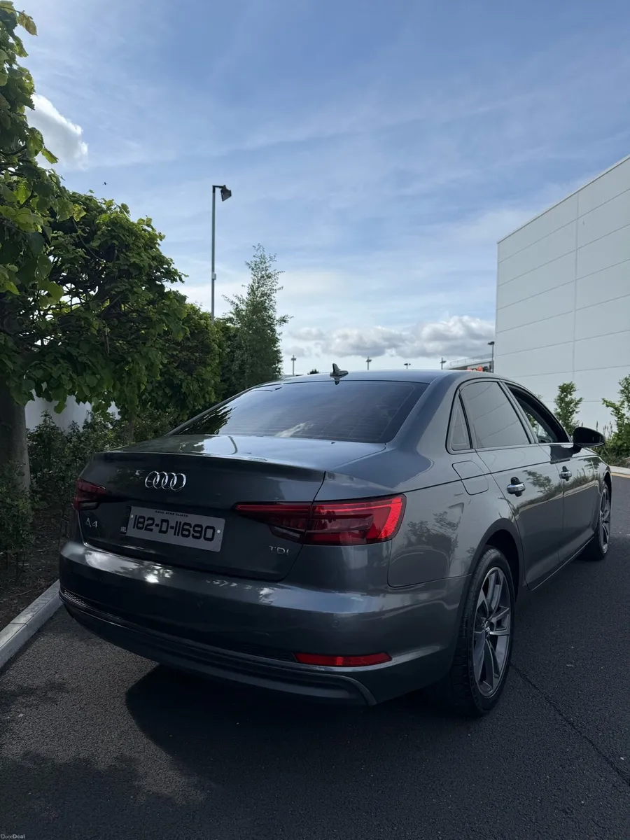 Audi A4 2018 - Image 3