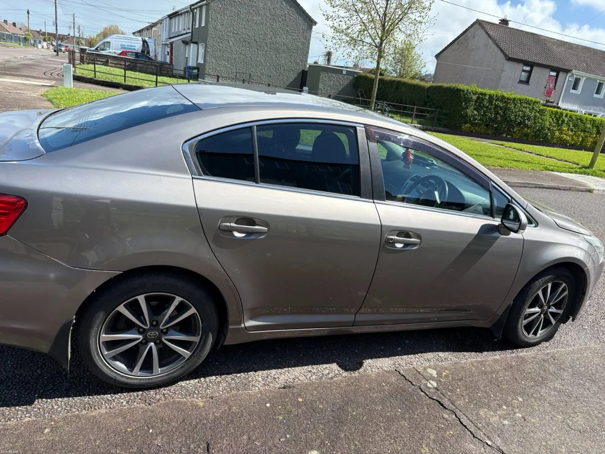 Toyota Avensis 2014 - Image 3