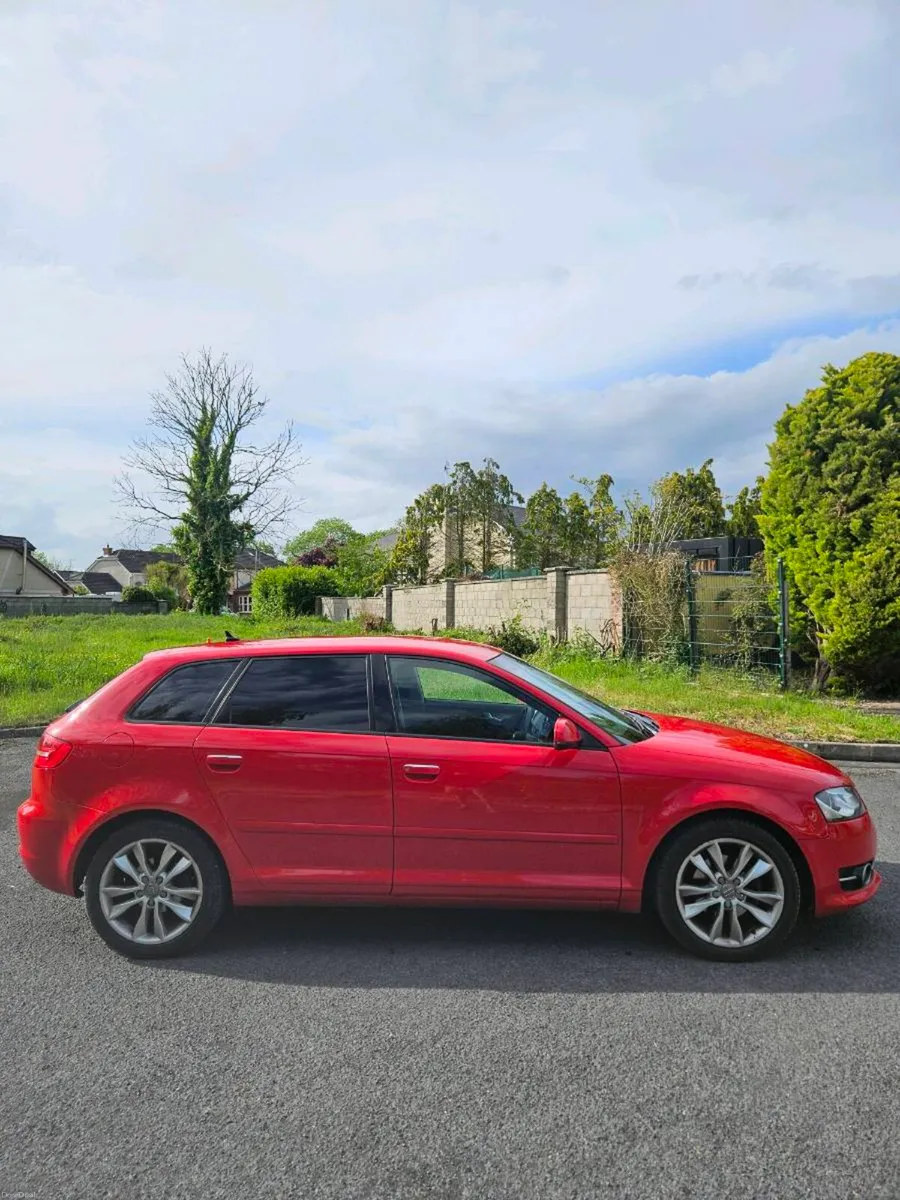 Audi A3 2011 - Image 2