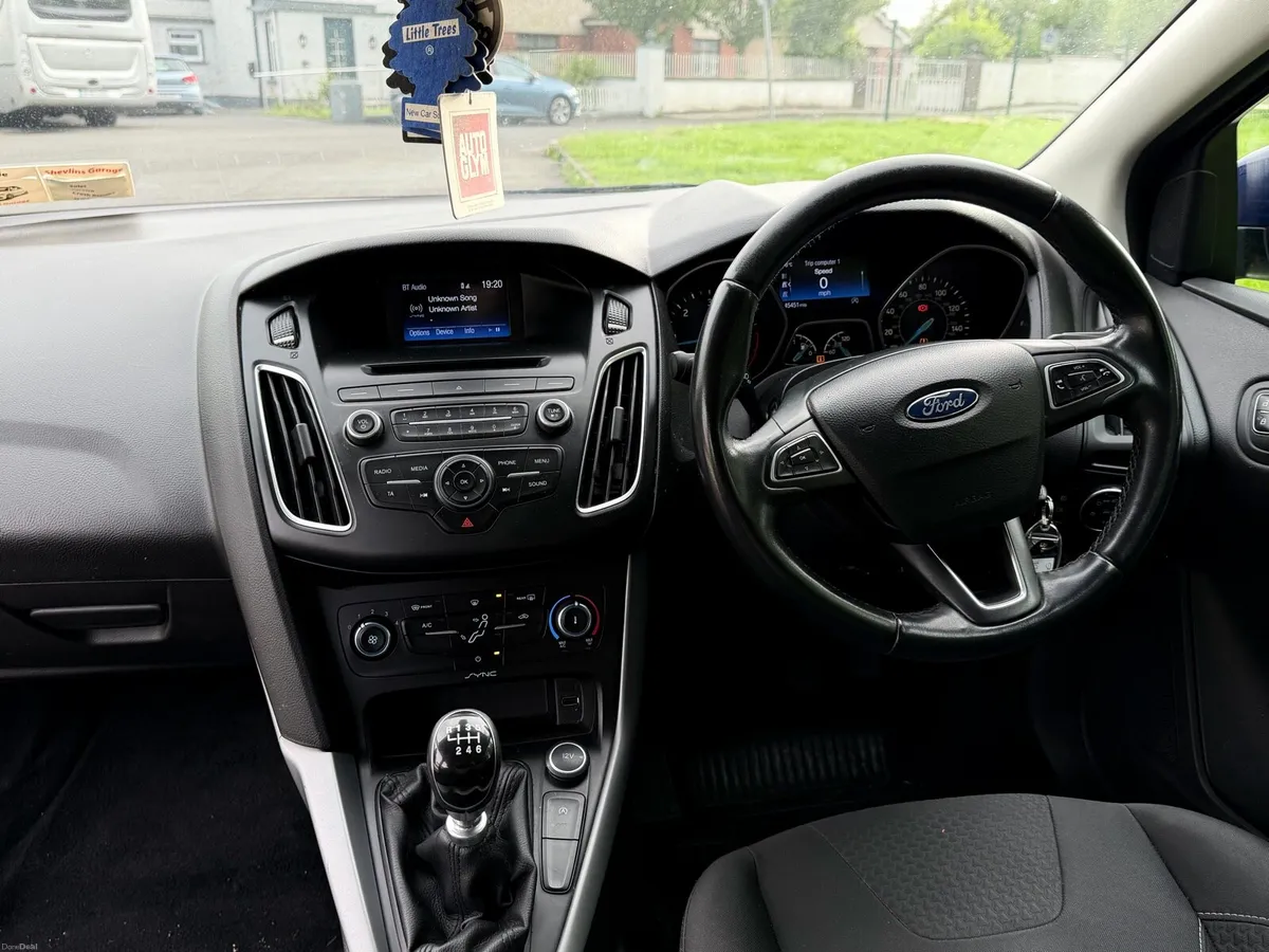 Ford Focus Fresh Nct 01.27 Low millage - Image 4