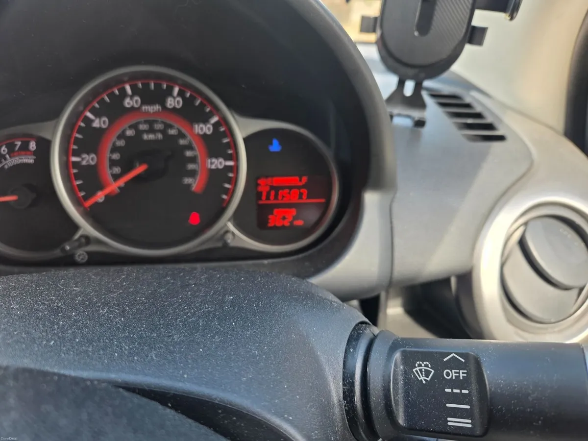 Mazda Mazda2 2011 - Image 1