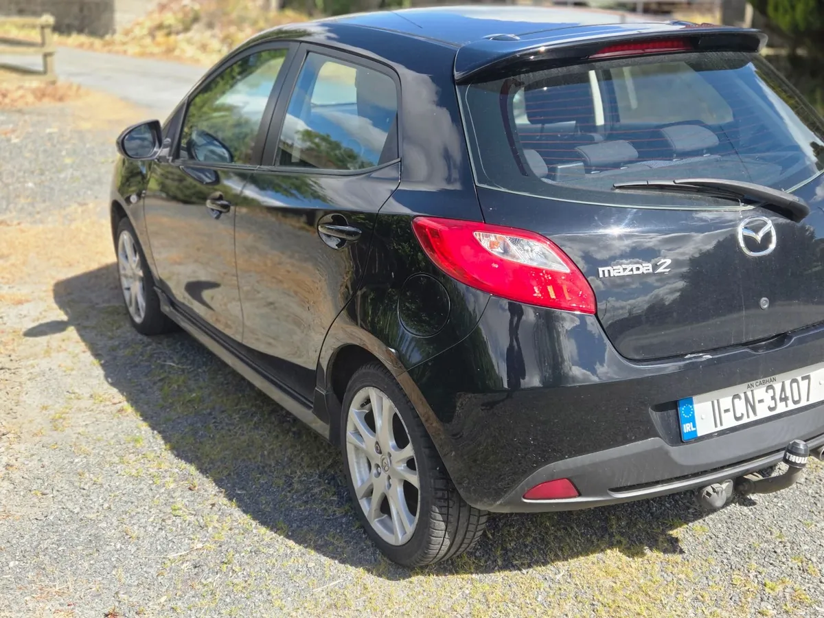 Mazda Mazda2 2011 - Image 4