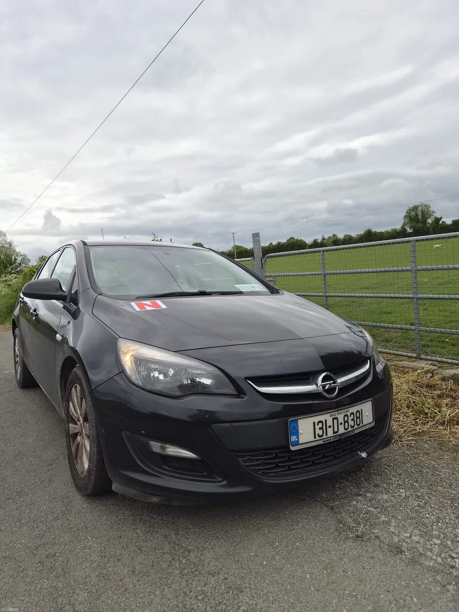 Opel Astra sedan 2013 New Nct - Image 1
