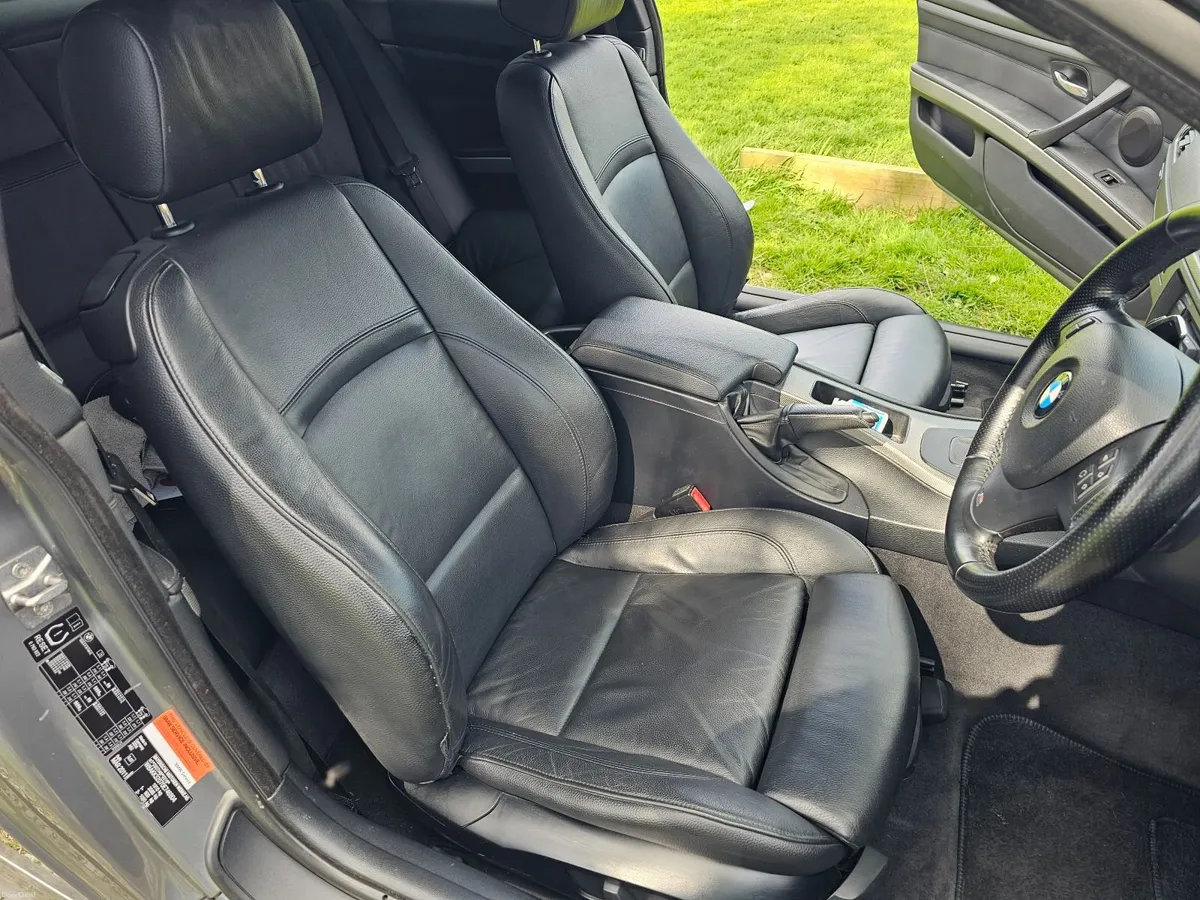 BMW 3-Series 2011 Auto M-Sport - Image 4