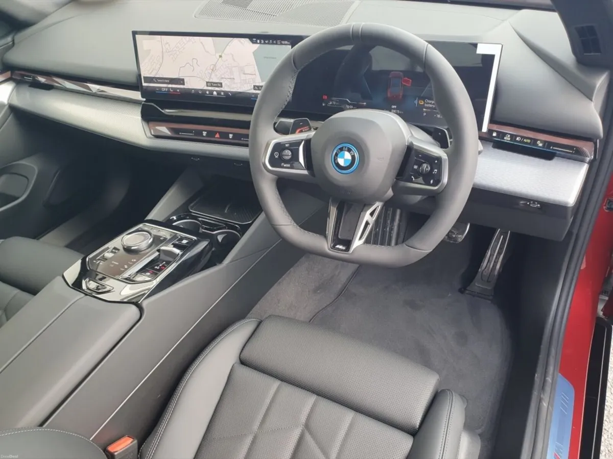 BMW 5-Series 530e M Sport Saloon - Image 6