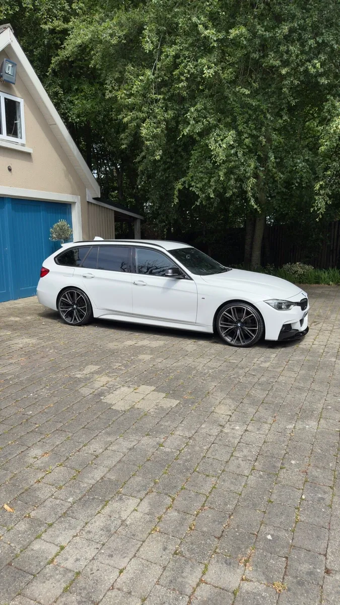 BMW 320D f31 M Sport Shadow Edition - Image 4