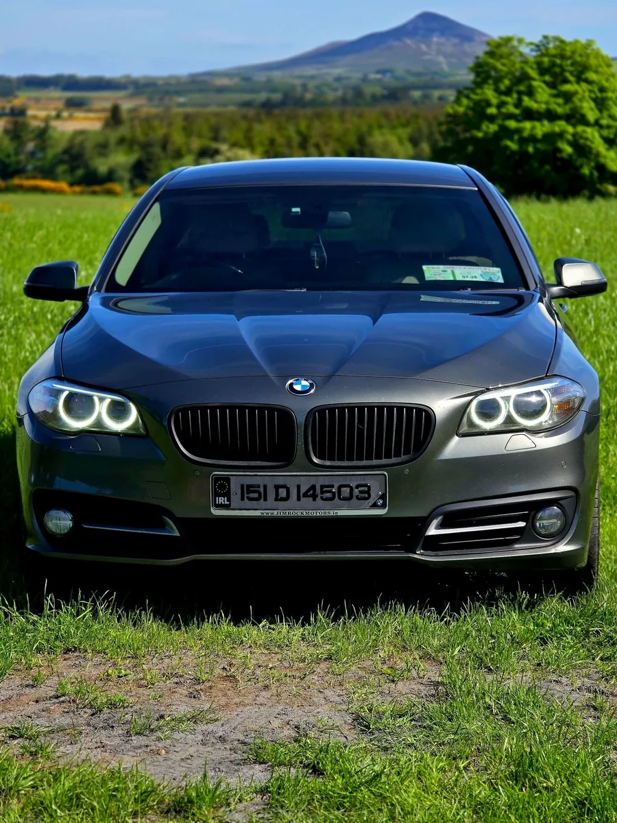 BMW 5-Series 2015 - Image 1