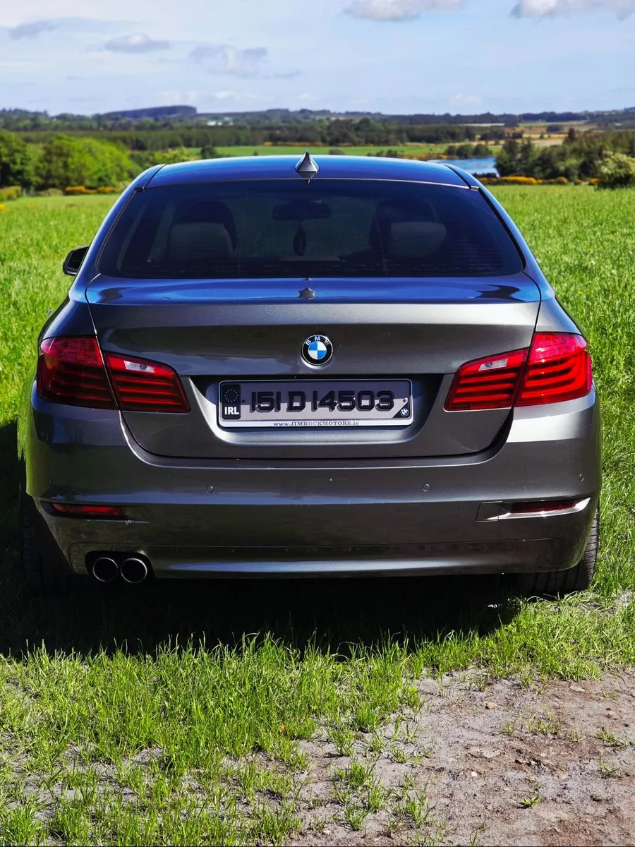 BMW 5-Series 2015 - Image 4