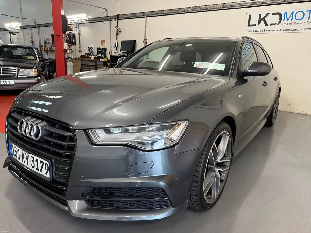 Audi A6 estate black edition ultra 2015 mint 1670E - Image 3