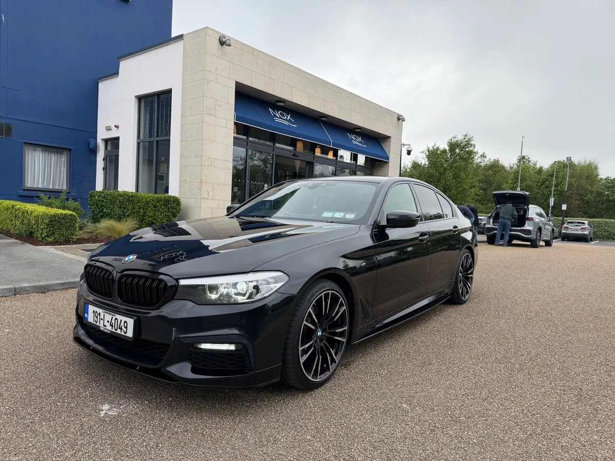 BMW 520D G30 MSPORT 2019 HIGH SPEC SWAP/PX - Image 2