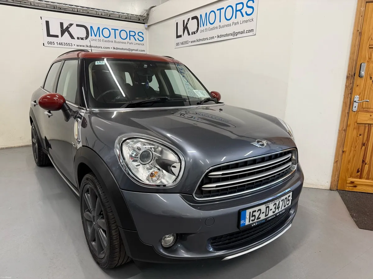 Mini  cooper crossover 2015 diesel automatic - Image 2