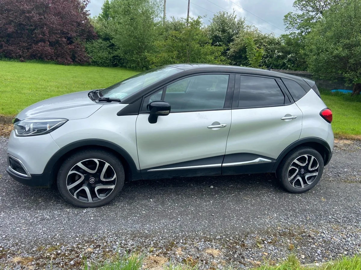 2017 Renault  captur low milage - Image 3