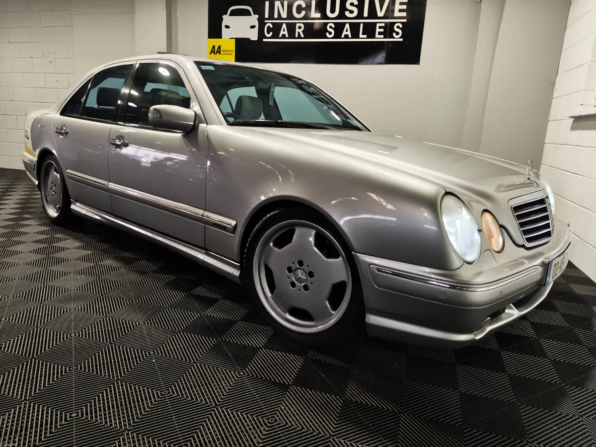 Mercedes-Benz E55 AMG 2000 5.5 PETROL - Image 3