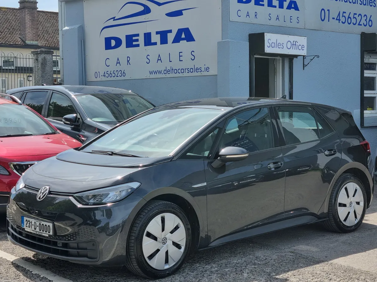 2023 VOLKSWAGEN ID3 LIFE Pro Performance 58 Kwh - Image 1
