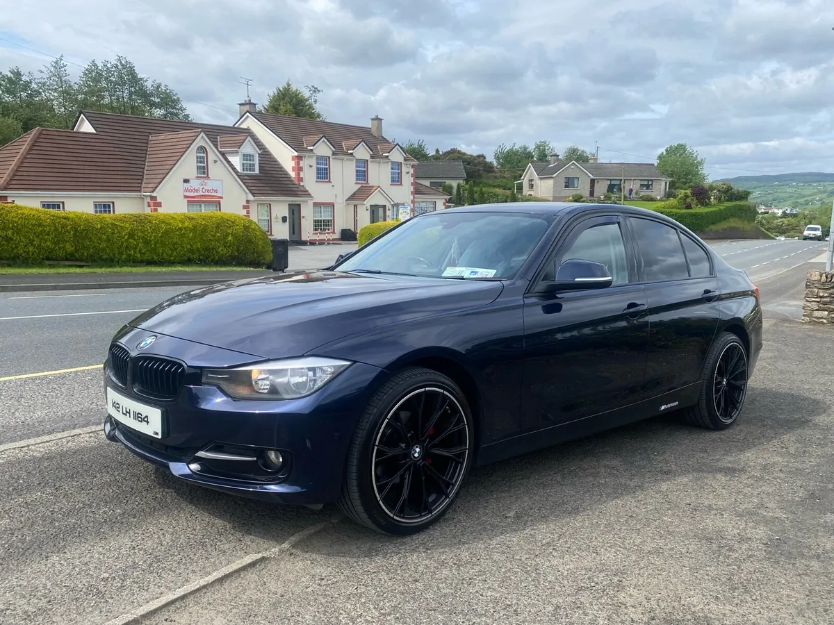 BMW 318d - Image 1