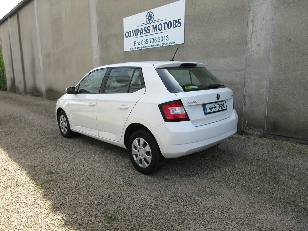 2018 SKODA FABIA 1.0 PETROL - Image 4
