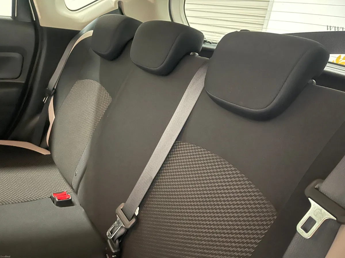 202 Nissan Note Hybrid 1.2 Automatic 5dr Model - Image 5