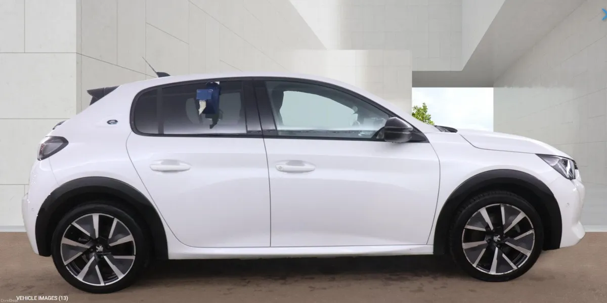 2021 Peugeot 208 GT Ev - Image 6