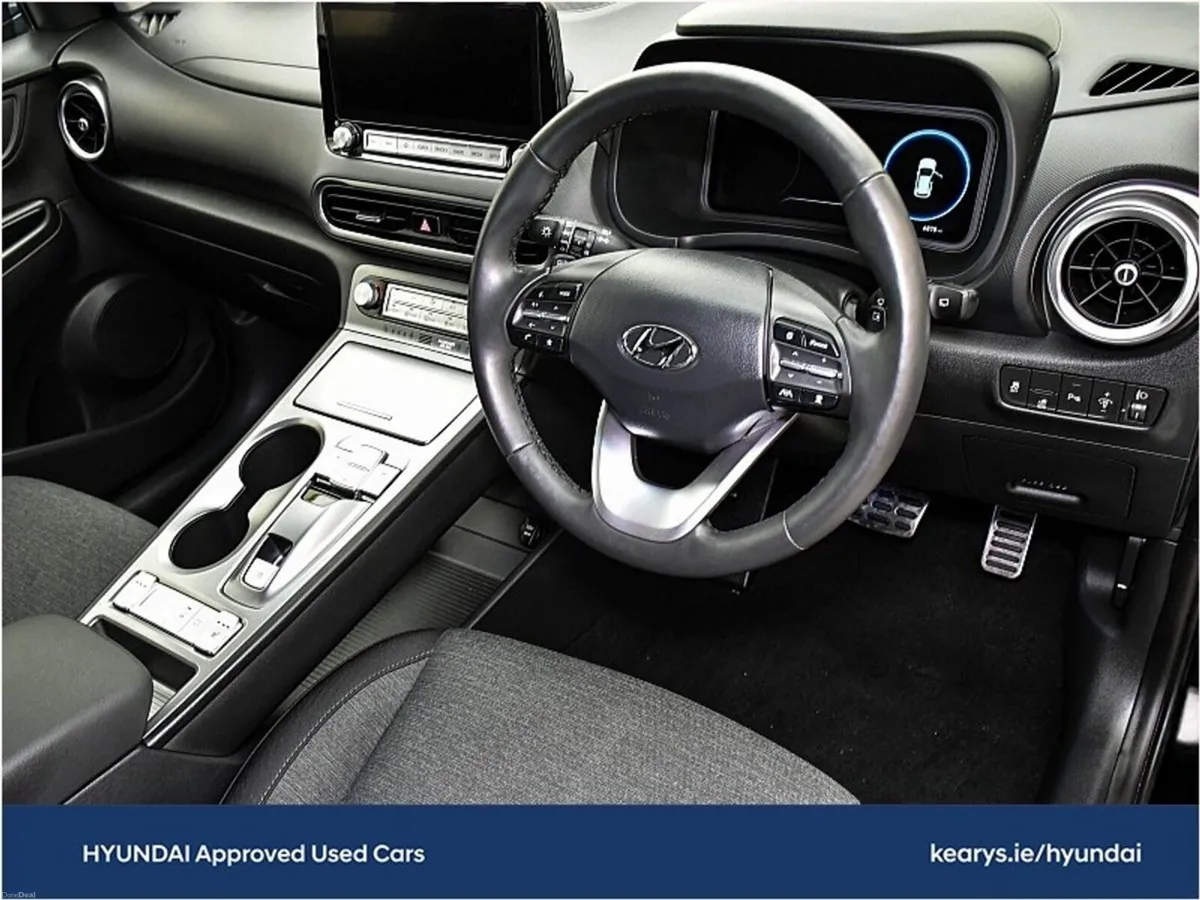 Hyundai KONA Premium EV 64kWh - Image 6