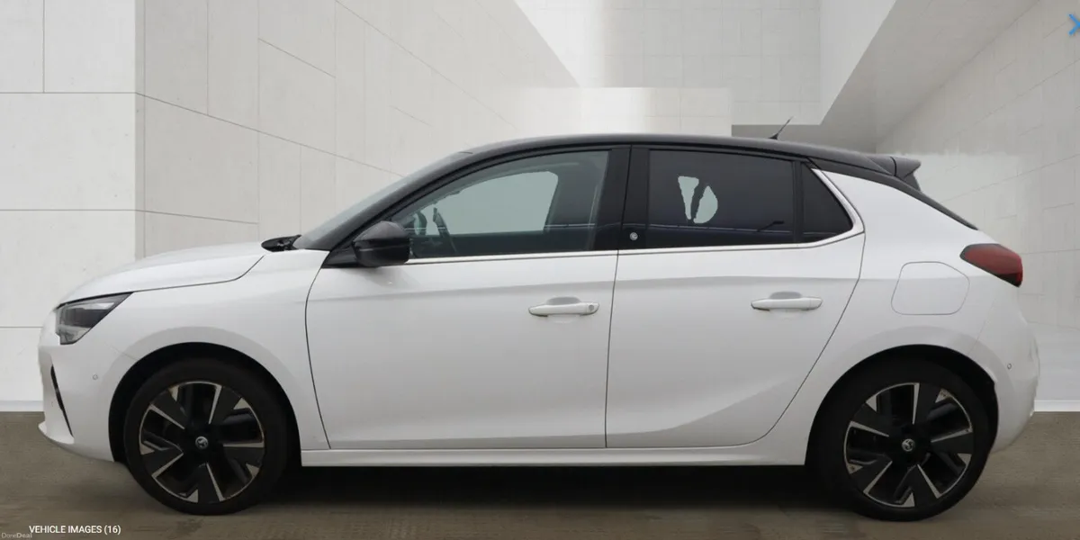 2022 Vauxhall Corsa E Elite Premium - Image 5