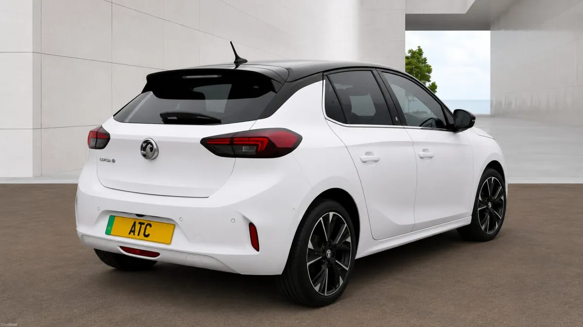 2022 Vauxhall Corsa E Elite Premium - Image 4