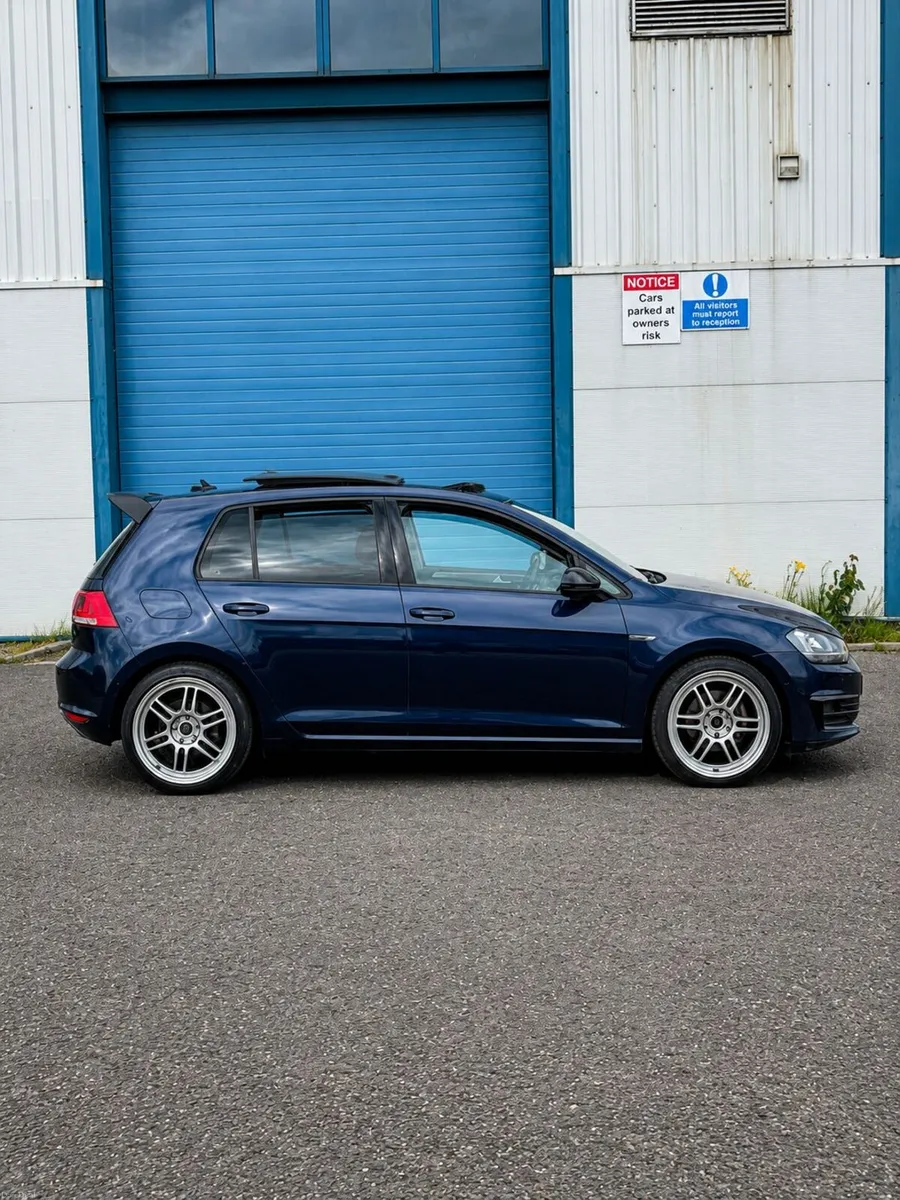 Volkswagen Golf 2015 Sunroof 1.4 Milano Leather - Image 3