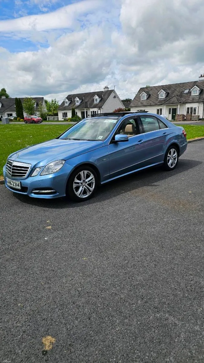 Mercedes E250 - Image 1
