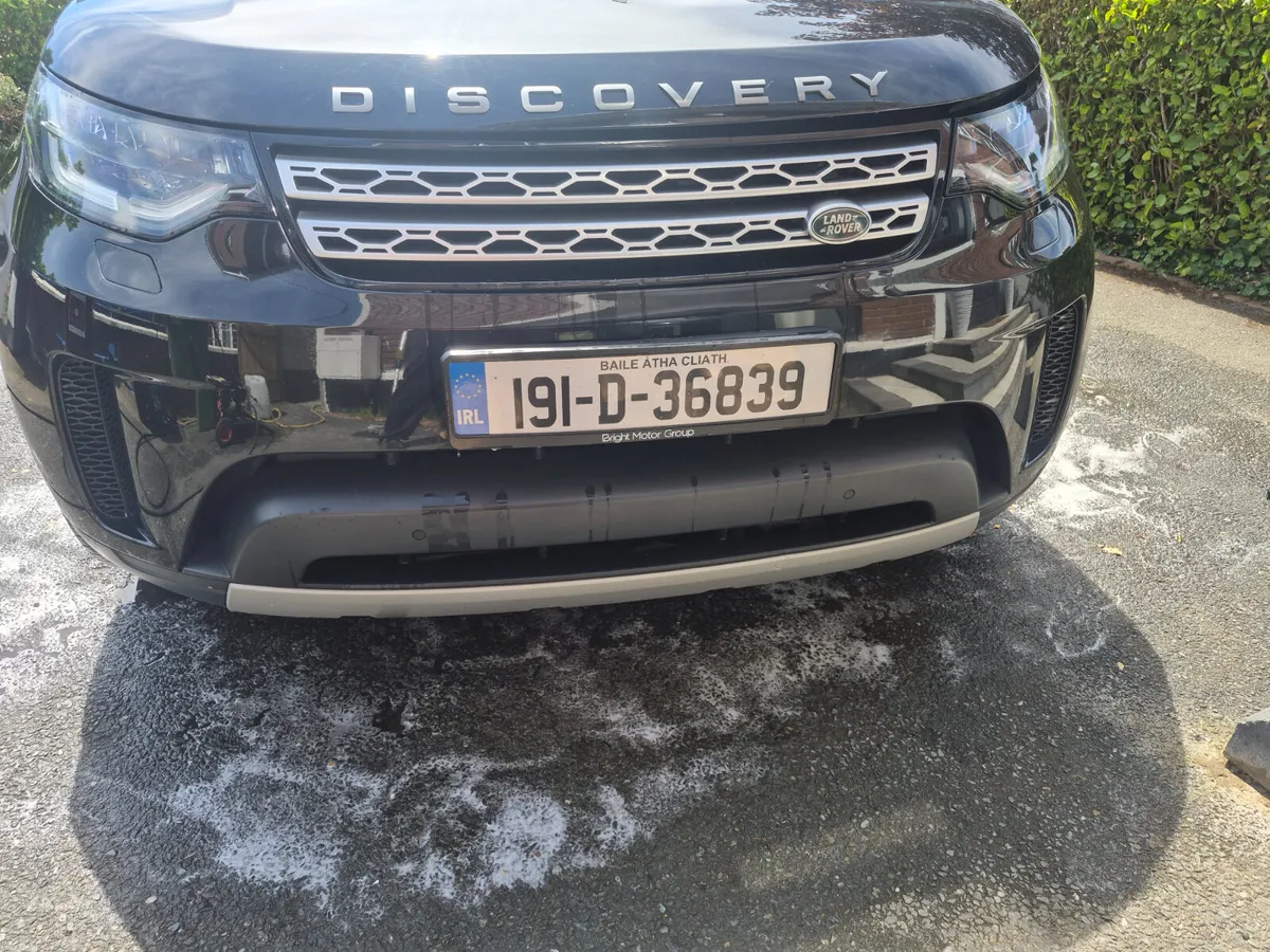 Land Rover Discovery 2019 - Image 2