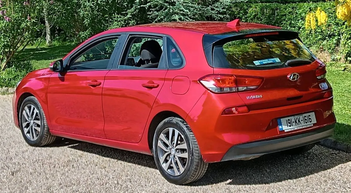 '19 i30 1.6Crdi Deluxe NCT03/27 264km - Image 2