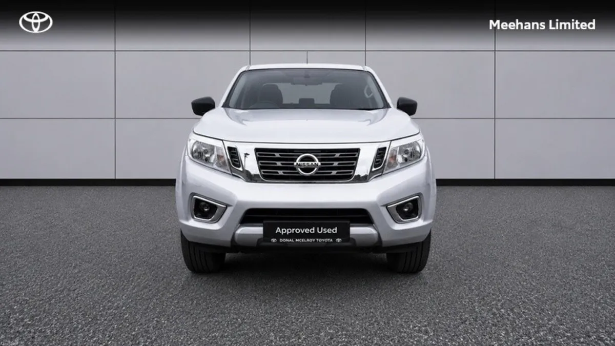 Nissan Navara 2.3 DSL SV 190 DIFF LK DOUBLE - Image 5
