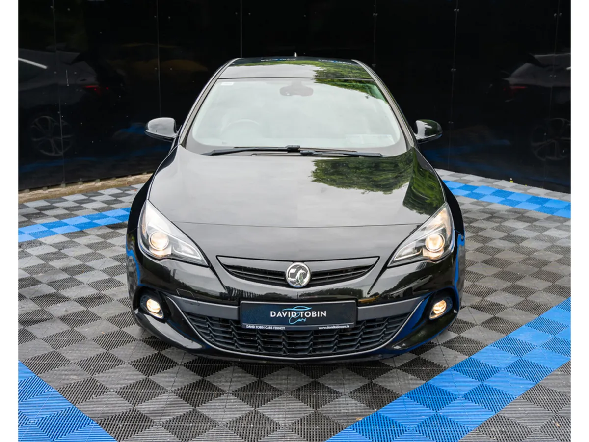 Vauxhall Astra 1.4 GTC TURBO LIMITED EDITION - Image 6