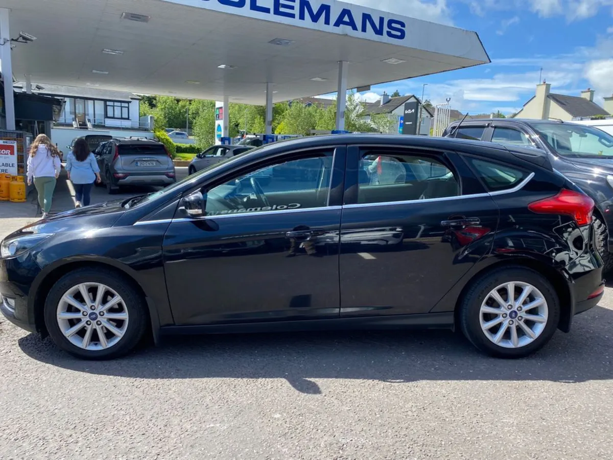 Ford Focus Titanium 1.5 Diesel 2017 (172) - Image 3