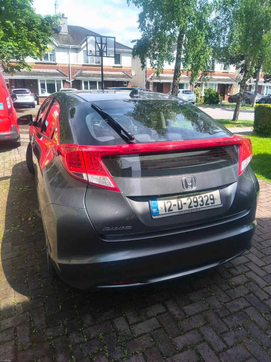Honda Civic - Image 4