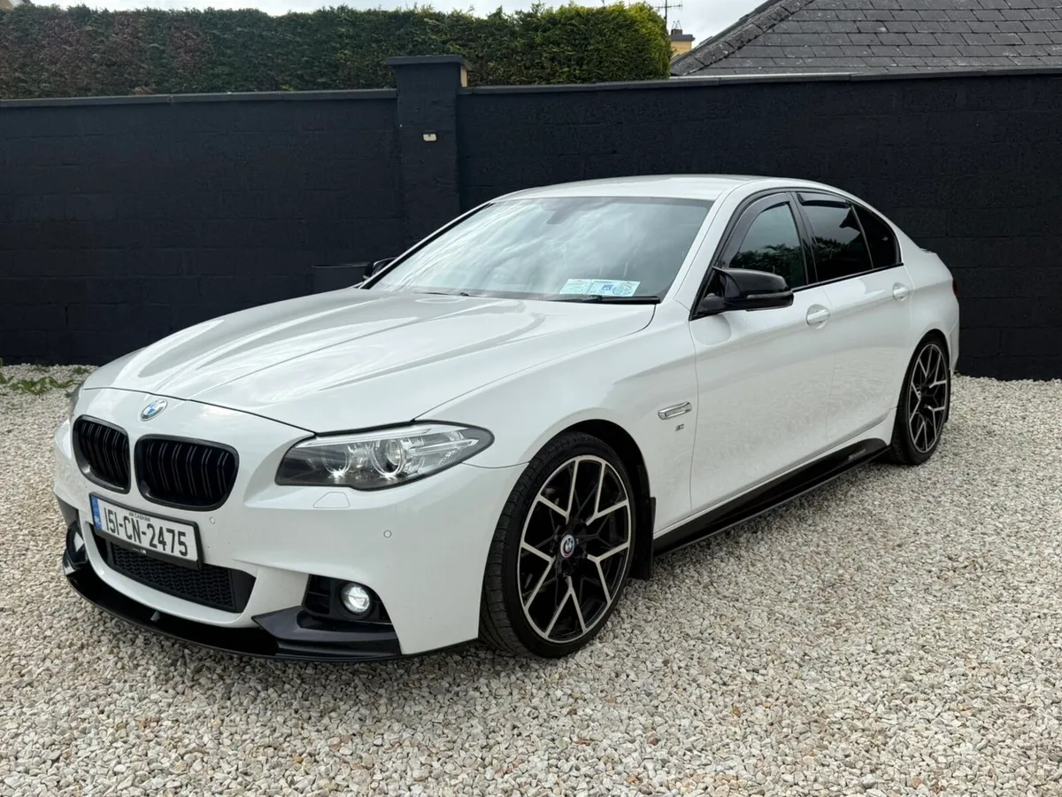2015 BMW 520D M-Sport - Image 2