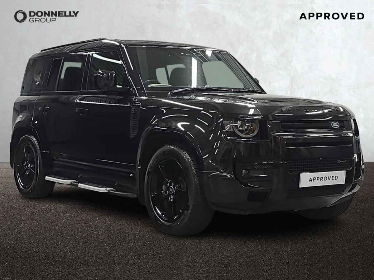 Land Rover Defender Diesel Estate X-Dynamic SE - Image 1