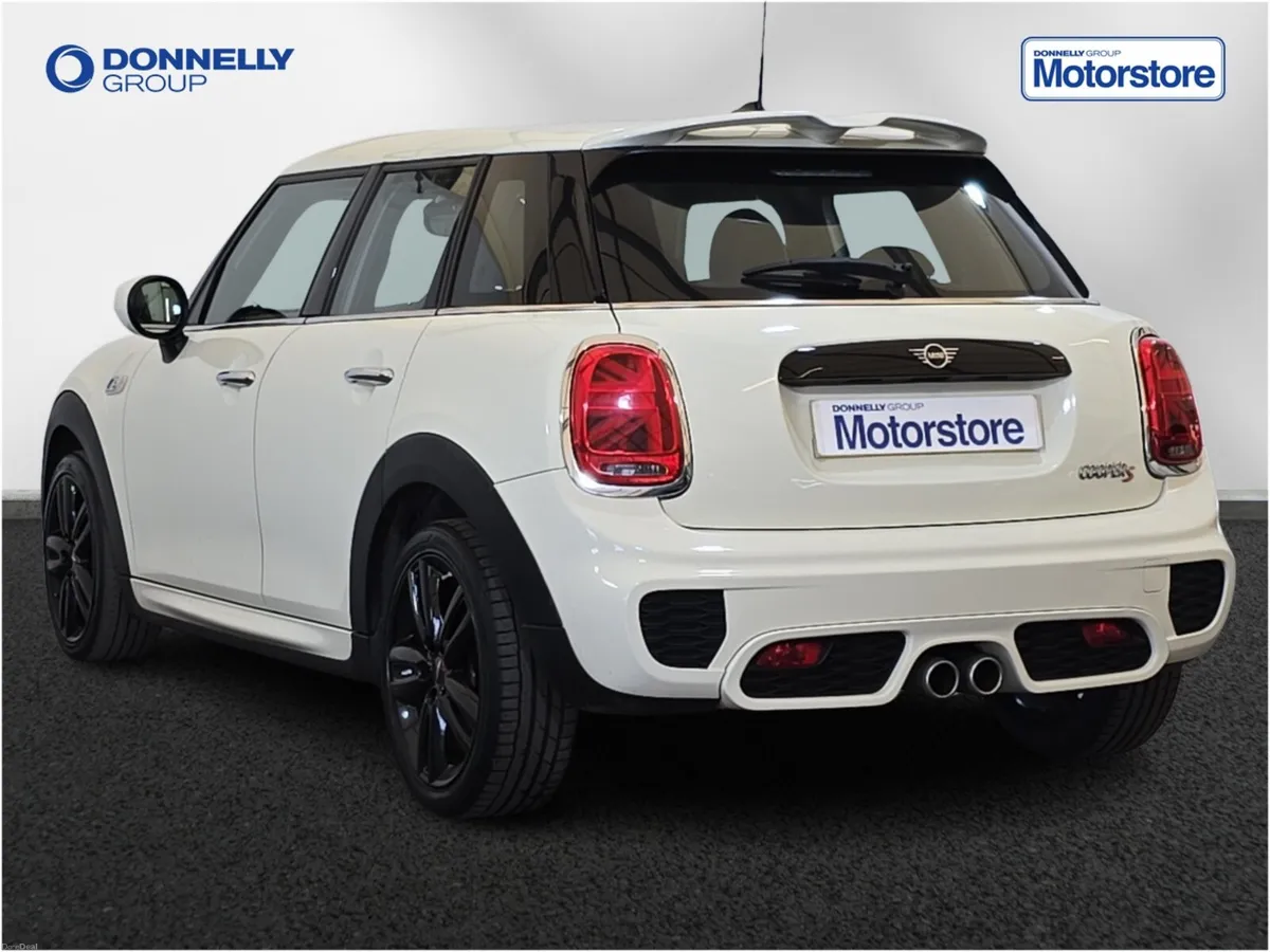MINI HATCHBACK Cooper S Sport - Image 2
