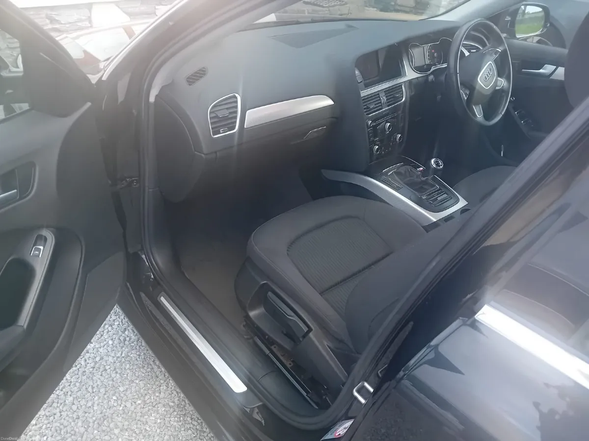 Audi A4 2013 - Image 4
