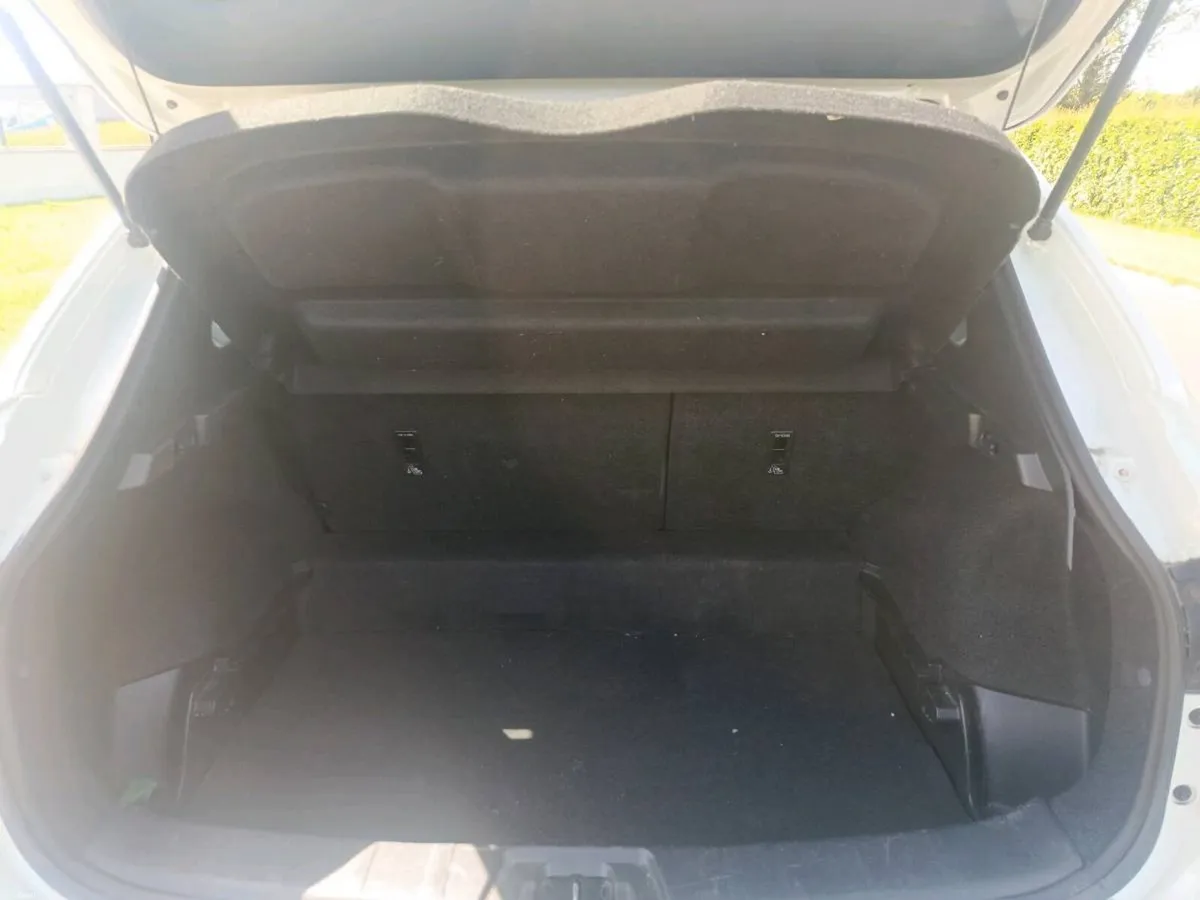 Nissan Qashqai 1.5 dCi - Image 6