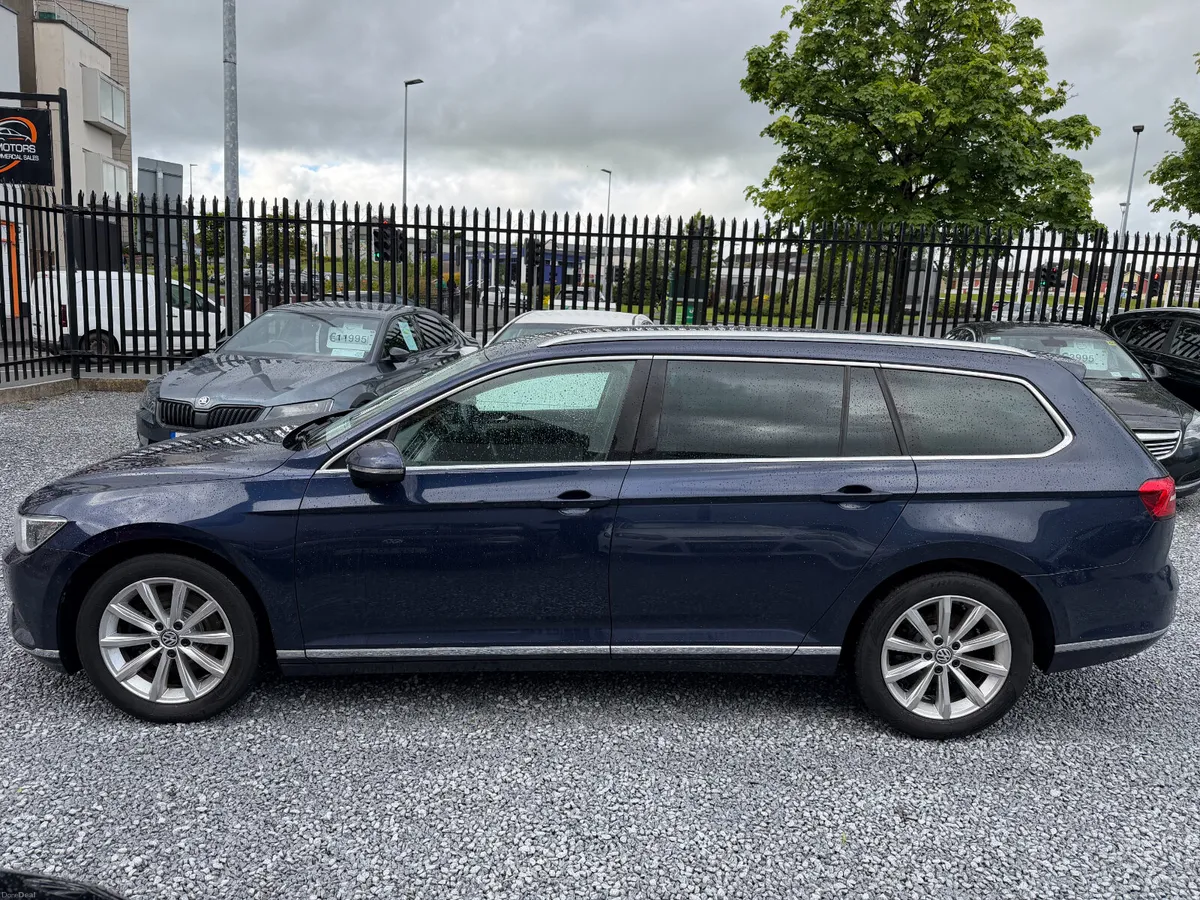 2017 (171) Volkswagen Passat 1.6 TDI Highline - Image 3