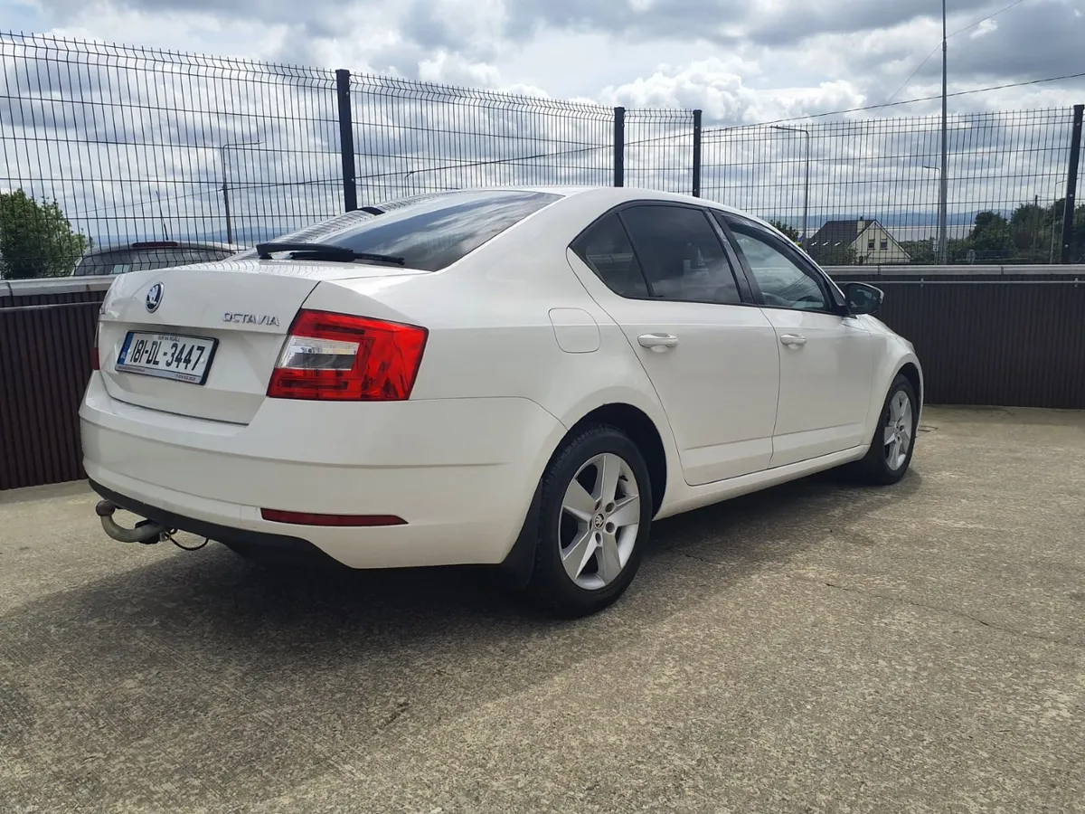 Skoda Octavia 2018 1.6 TDI SE 115PS 5DR - Image 4