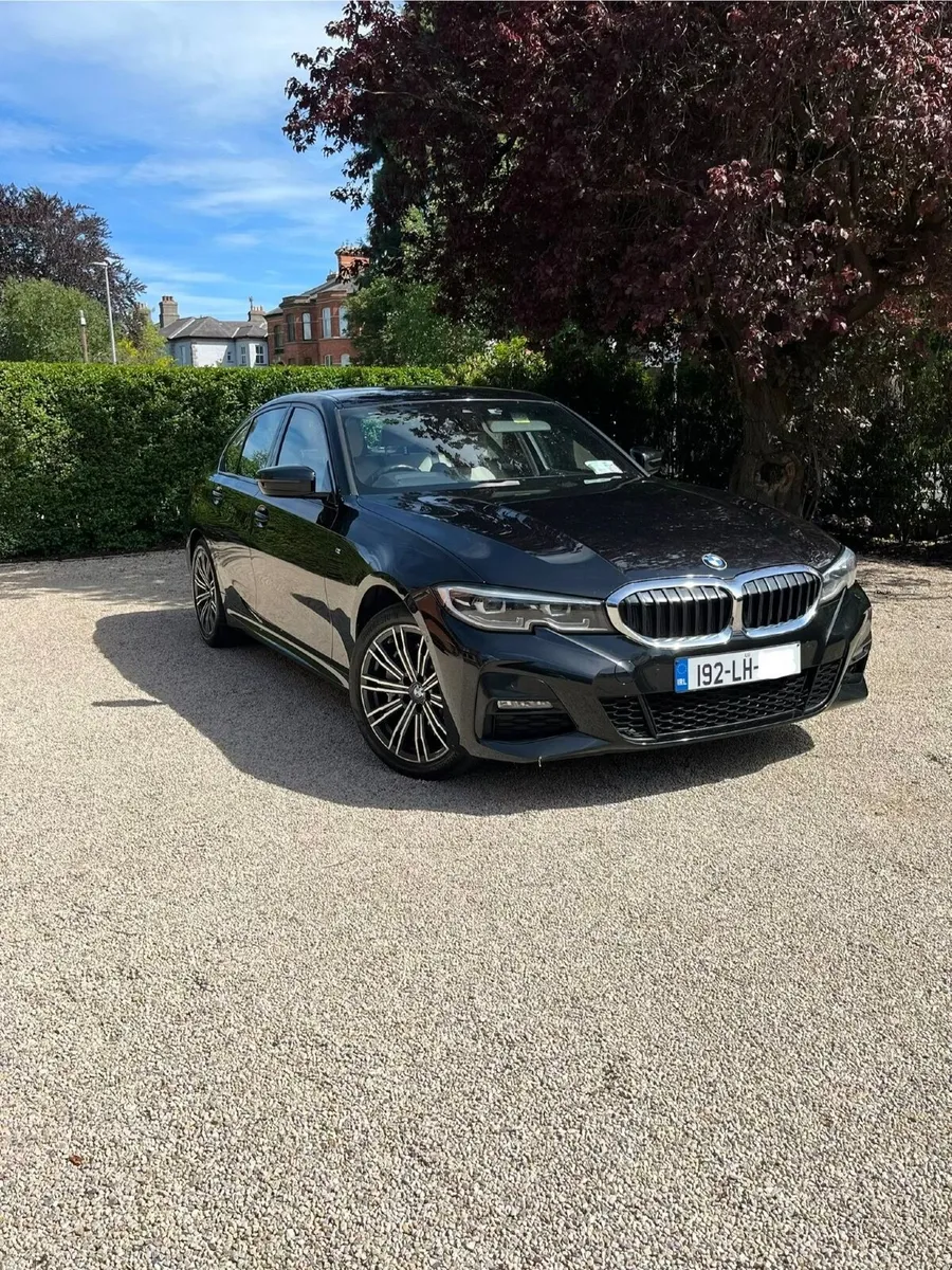 BMW 330e M Sport 2019 - Image 1