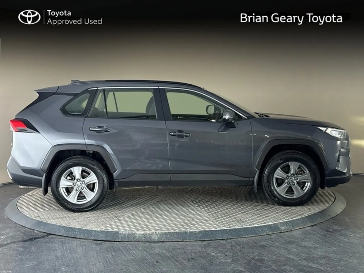 Toyota RAV4 HYBRID LUNA - Image 3