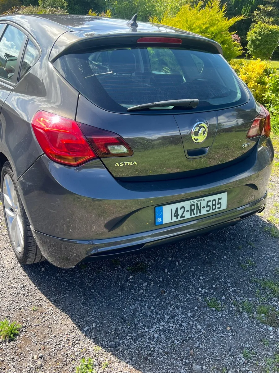 Vauxhall Astra 2014 - Image 3