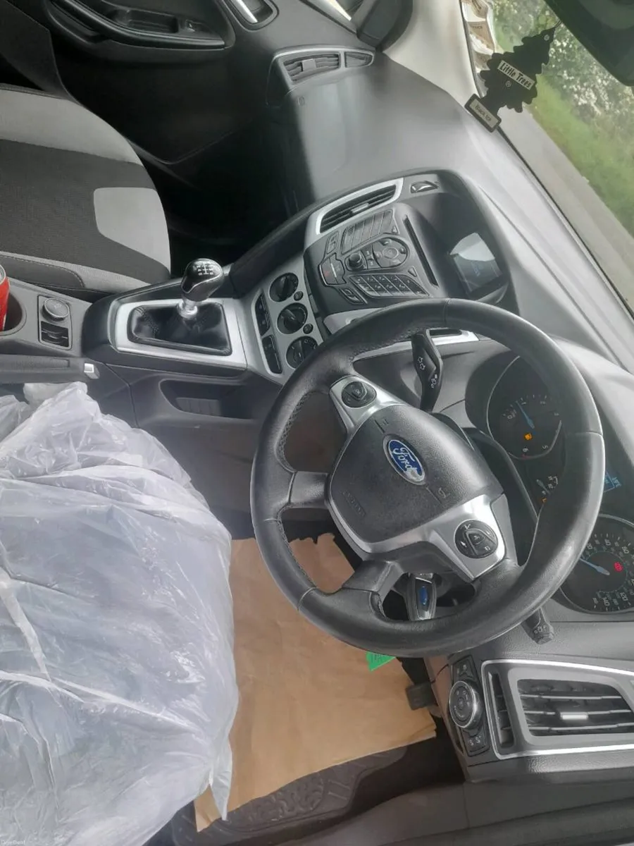 Ford focus - Image 3