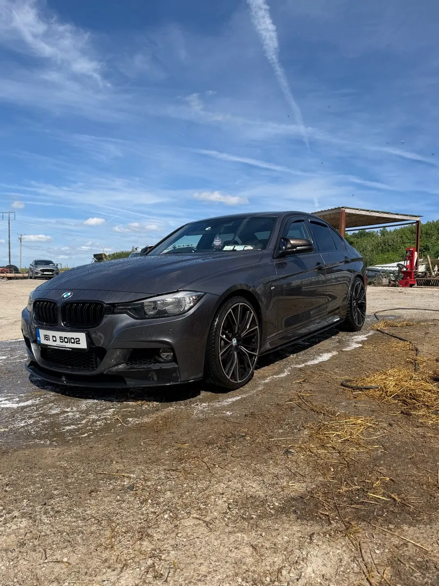 BMW 335d - Image 2